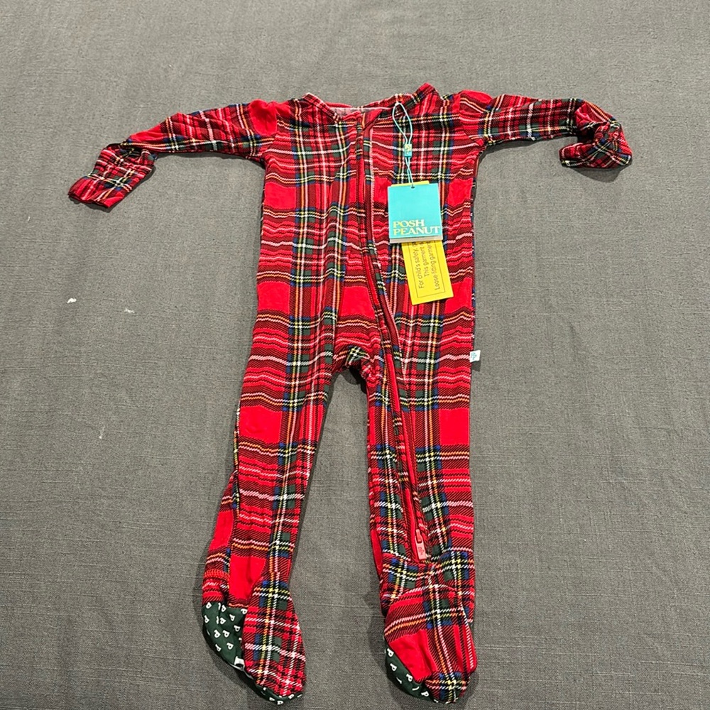 New with tags posh peanut footie
